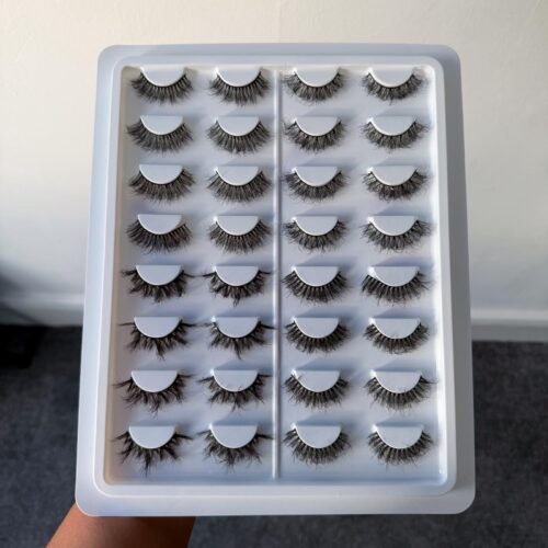 Pink Wynk 16 in 1 Lashes (ALLURE)