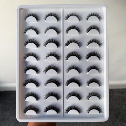 Chee 16 in 1 Luxury Lashes (BADT)